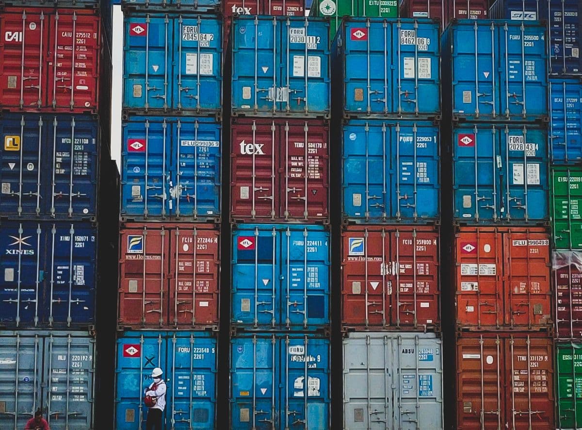 Import and shipping handled by Al-Sukhaam General Contract